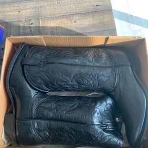 Dingo Black Cowboy Boots